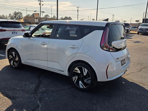 Used 2024 Kia Soul GT-Line image 9