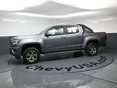 Used 2020 Chevrolet Colorado Z71 AWD/4WD image 8