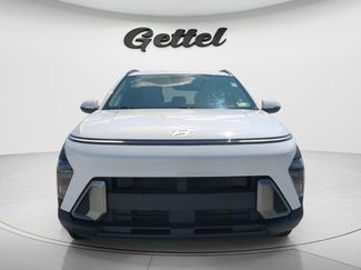 Used 2024 Hyundai Kona SEL FWD video 2