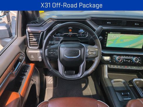 Certified 2024 GMC Sierra 2500 Denali Ultimate AWD/4WD image 12