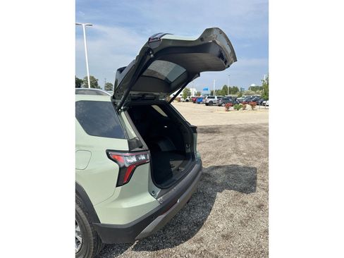 Certified 2025 Chevrolet Equinox LT w/ Convenience Package II FWD image 29