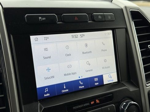 Used 2020 Ford F150 Lariat image 29