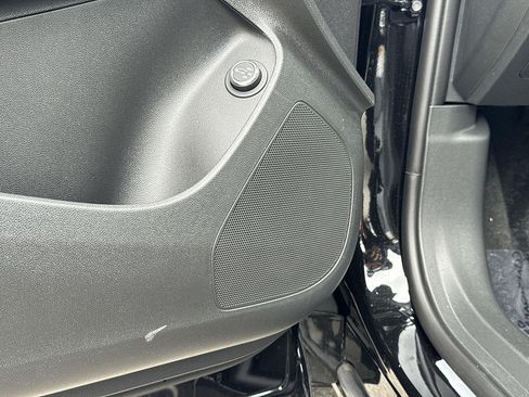 New 2026 Buick Envista Sport Touring w/ Convenience I Package FWD image 19
