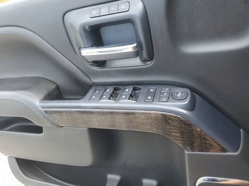 Used 2015 GMC Sierra 2500 Denali AWD/4WD image 21