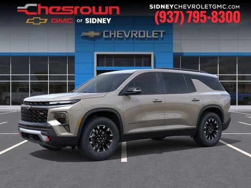 New 2026 Chevrolet Traverse Z71 w/ Enhanced Driving Package AWD/4WD image 2