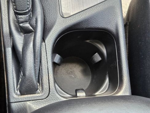 Used 2017 Toyota RAV4 Limited FWD image 31