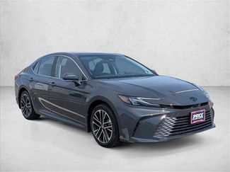 Used 2026 Toyota Camry XLE w/ Premium Package AWD/4WD video 3