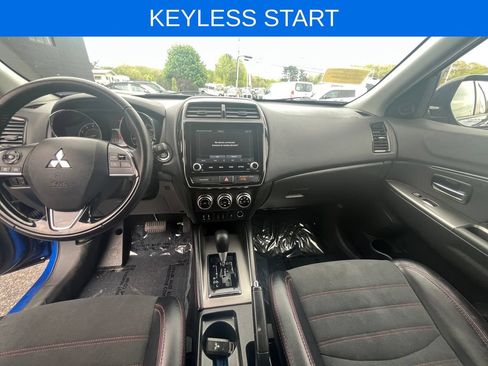Used 2024 Mitsubishi Outlander Sport SE AWD/4WD image 5