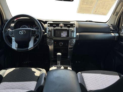Used 2015 Toyota 4Runner SR5 RWD image 12