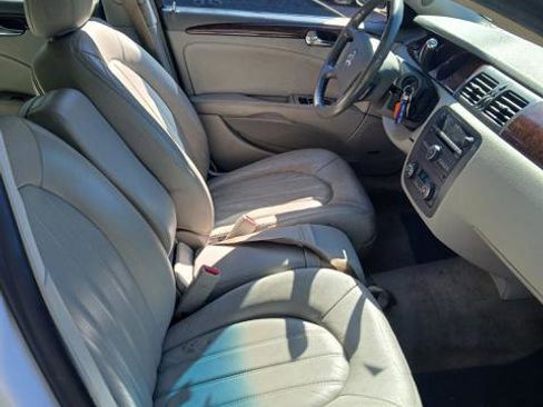 Used 2007 Buick Lucerne CXL w/ Driver Confidence Package image 7