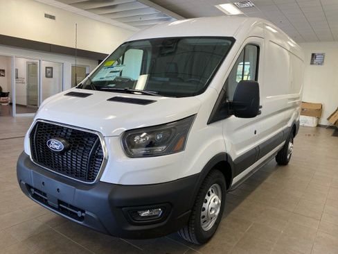 New 2026 Ford Transit 250 148 Medium Roof Extended AWD w/ Exterior Upgrade Package image 4