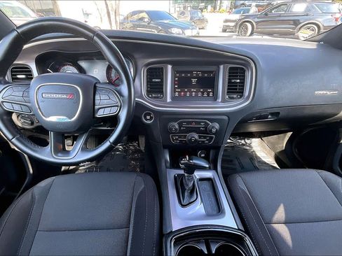 Used 2020 Dodge Charger SXT w/ Blacktop Package image 14