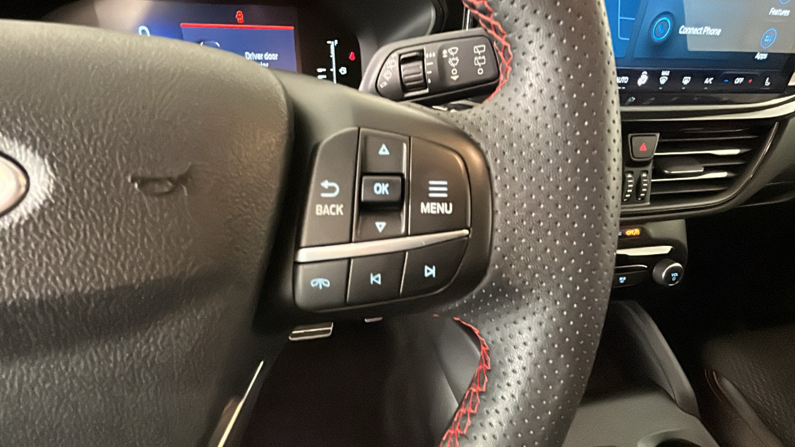 Used 2023 Ford Escape ST-Line w/ Tech Pack #1 AWD/4WD image 20