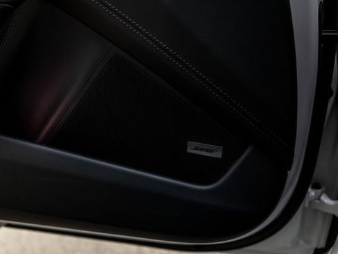 Used 2025 Porsche 911 Carrera image 34