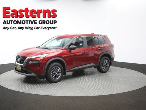 Used 2023 Nissan Rogue S AWD/4WD image 57