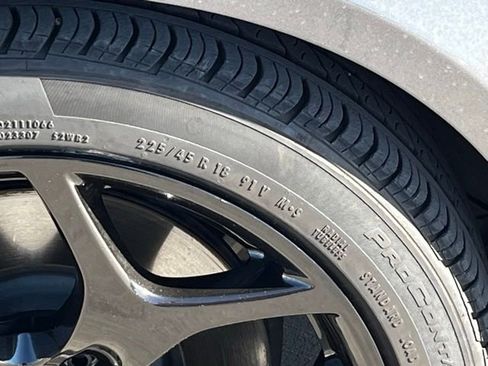 Used 2023 Alfa Romeo Giulia Ti image 7