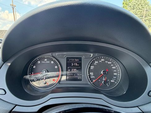 Used 2018 Audi Q3 2.0T Premium AWD/4WD image 29
