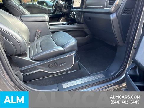 Used 2025 Ford F250 Platinum w/ FX4 Off-Road Package AWD/4WD image 15