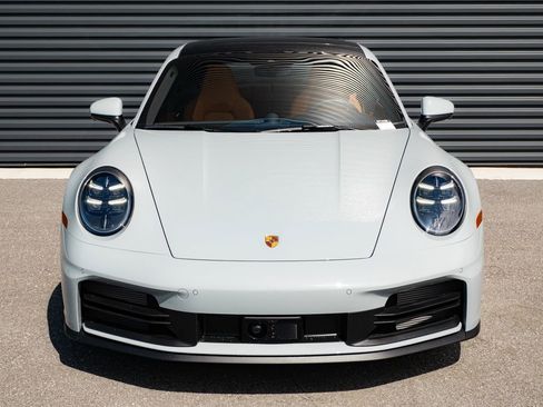Certified 2026 Porsche 911 Carrera S RWD image 30