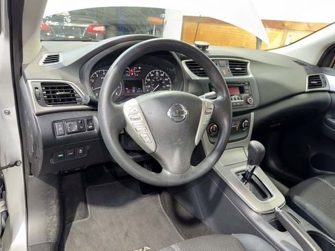 Used 2015 Nissan Sentra S image 18