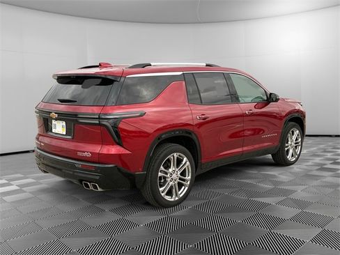 New 2025 Chevrolet Traverse High Country w/ LPO, Floor Liner Package image 3