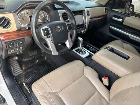 Used 2015 Toyota Tundra Limited image 18