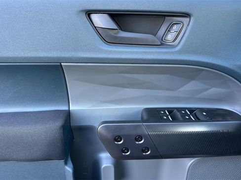 New 2025 Ford Maverick XL w/ Equipment Group 102A image 11