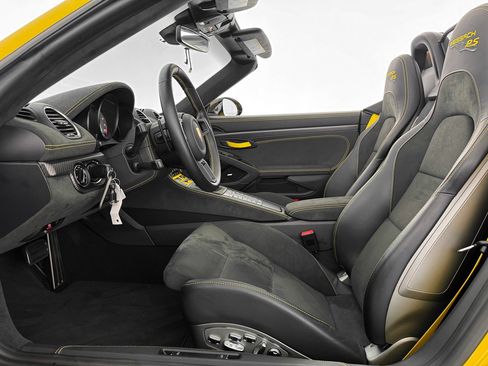 Used 2024 Porsche 718 Boxster Spyder RS image 16