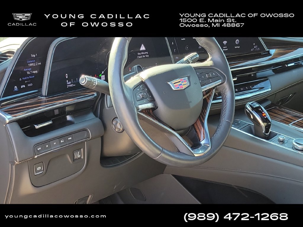 Used 2024 Cadillac Escalade Premium Luxury w/ LPO, Floor Liner Package AWD/4WD image 10