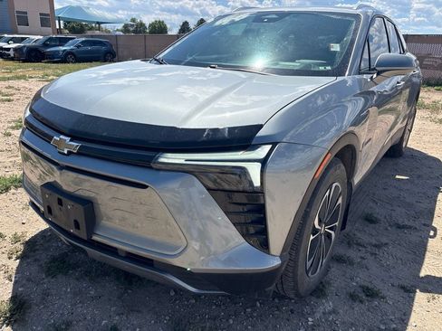 Used 2024 Chevrolet Blazer EV LT AWD/4WD image 1