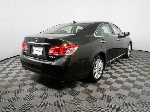 Used 2010 Lexus ES 350 image 3