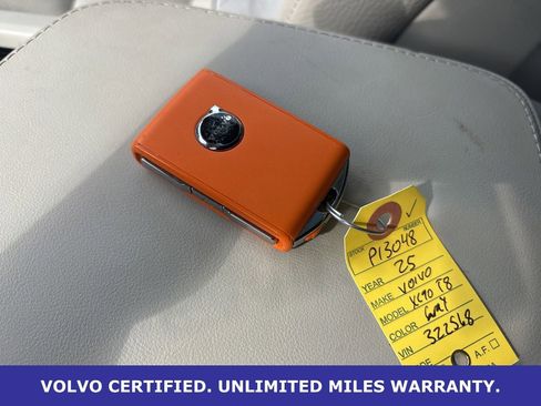 Certified 2025 Volvo XC90 T8 Plus w/ Protection Package Premier AWD/4WD image 26