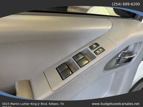 Used 2019 Nissan Frontier SV w/ Value Truck Package AWD/4WD image 9