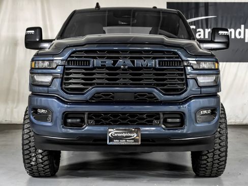 Used 2026 RAM 2500 Big Horn AWD/4WD image 3