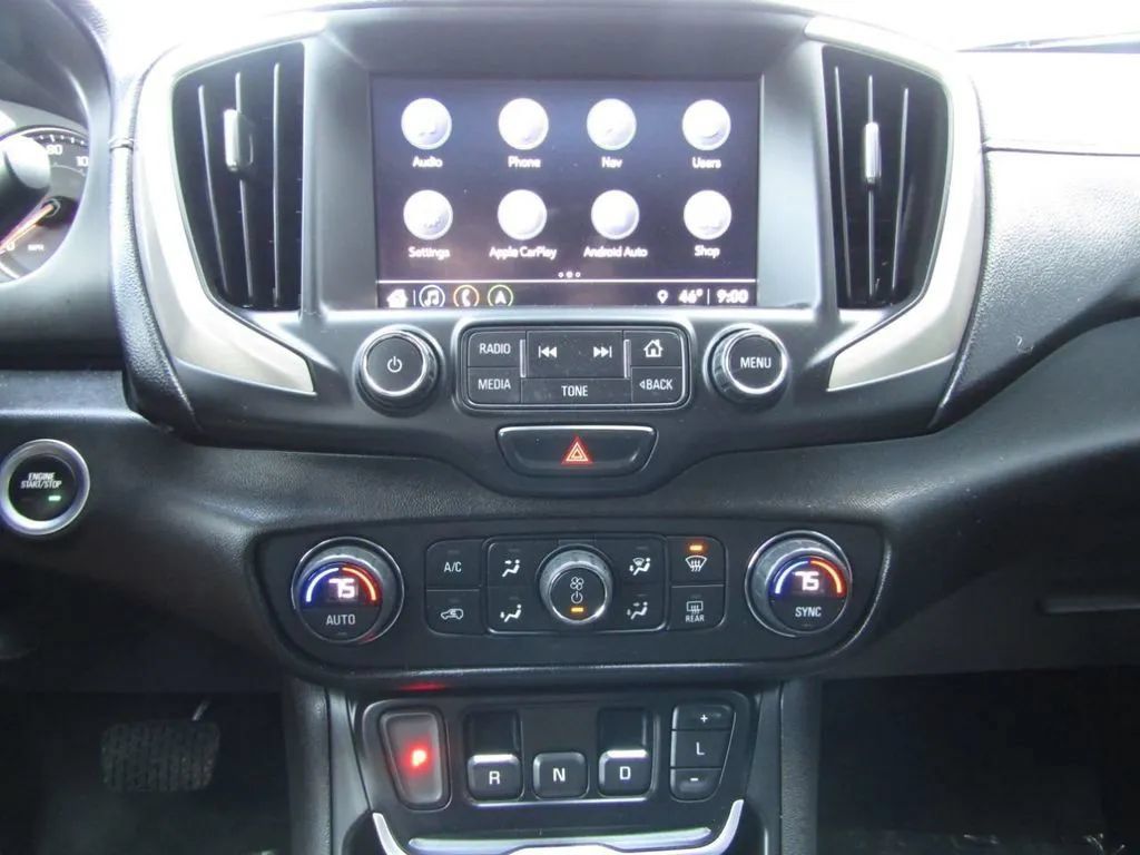 Used 2018 GMC Terrain Denali w/ Comfort Package AWD/4WD image 17
