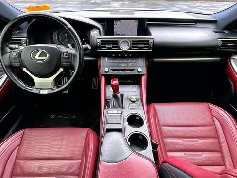 Used 2016 Lexus RC 200t image 16