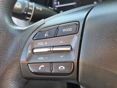 Used 2020 Hyundai Kona SE FWD image 23