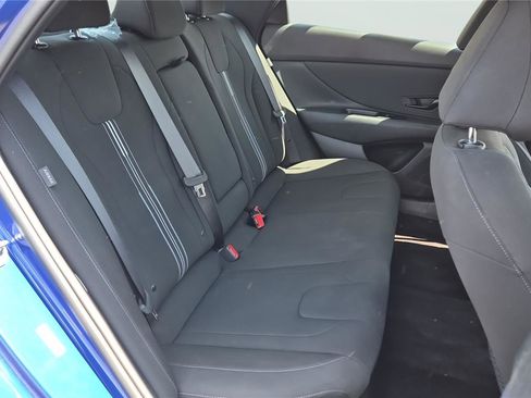 Used 2026 Hyundai Elantra SEL Sport Premium FWD image 16