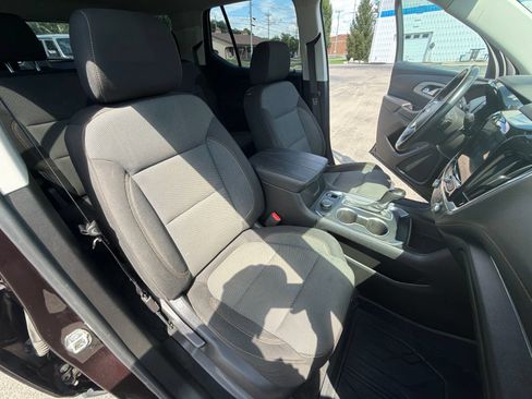 Used 2020 Chevrolet Traverse LT w/ LPO, Floor Liner Package AWD/4WD image 28