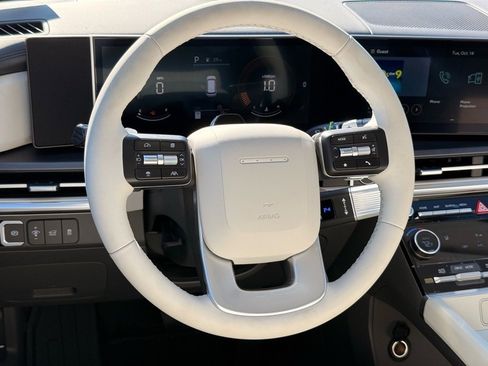 New 2026 Hyundai Santa Fe SEL image 8