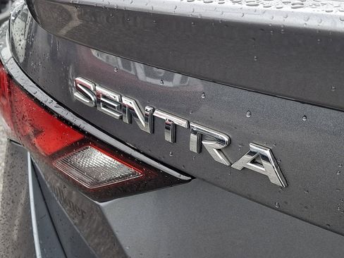 Certified 2020 Nissan Sentra SV FWD image 30