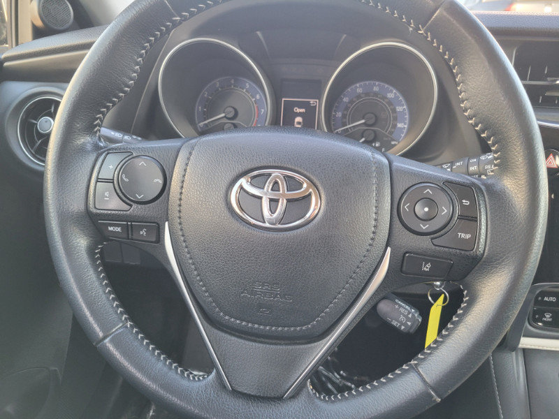 Used 2018 Toyota Corolla iM w/ All-Weather Mat Package FWD image 31
