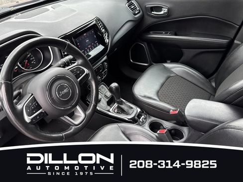 Used 2021 Jeep Compass Latitude AWD/4WD image 10