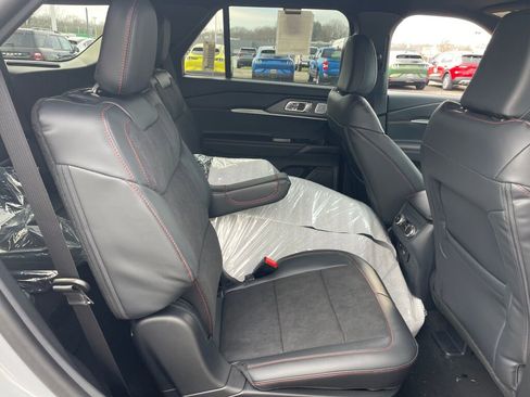 New 2026 Ford Explorer ST w/ Sun And Sound Package image 15