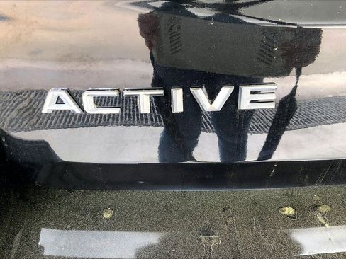 Used 2025 Ford Expedition Max Active image 9