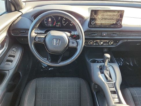 Certified 2024 Honda HR-V Sport image 11