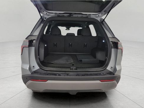 Used 2025 Chevrolet Equinox LT image 15