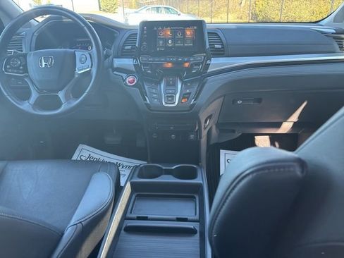 Certified 2023 Honda Odyssey Touring image 9