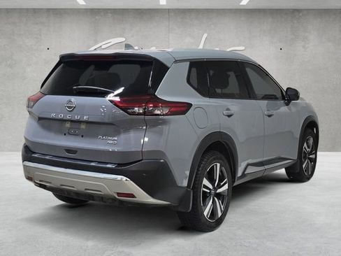 Used 2023 Nissan Rogue Platinum w/ Platinum Premium Package image 16