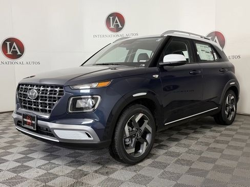 New 2026 Hyundai Venue SEL image 2